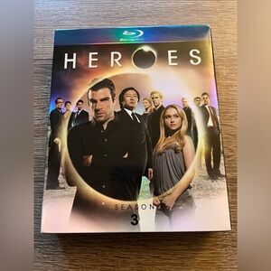 📀 3/$15 or 4/$20 📀 Heroes Season 3 Bluray